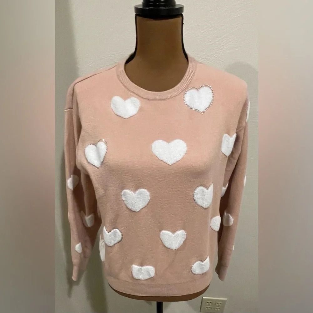 Great blush on-twelfth heart sweater